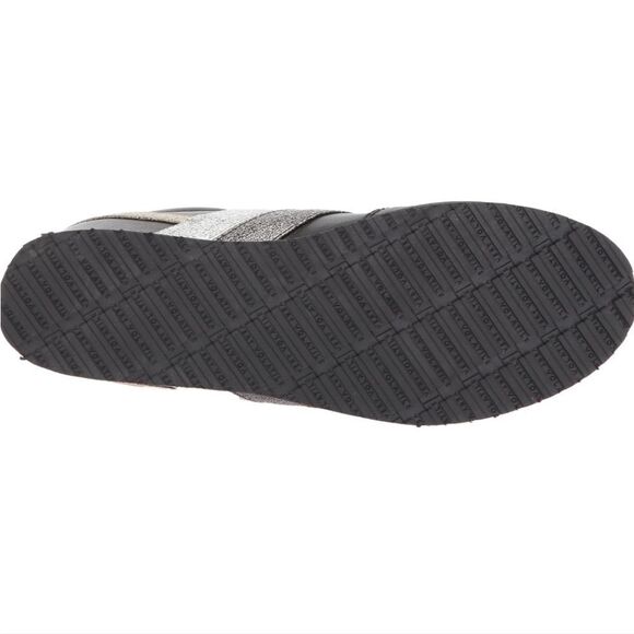 NIB Very Volatile Sarita Wedge Sneaker - Picture 5 of 8